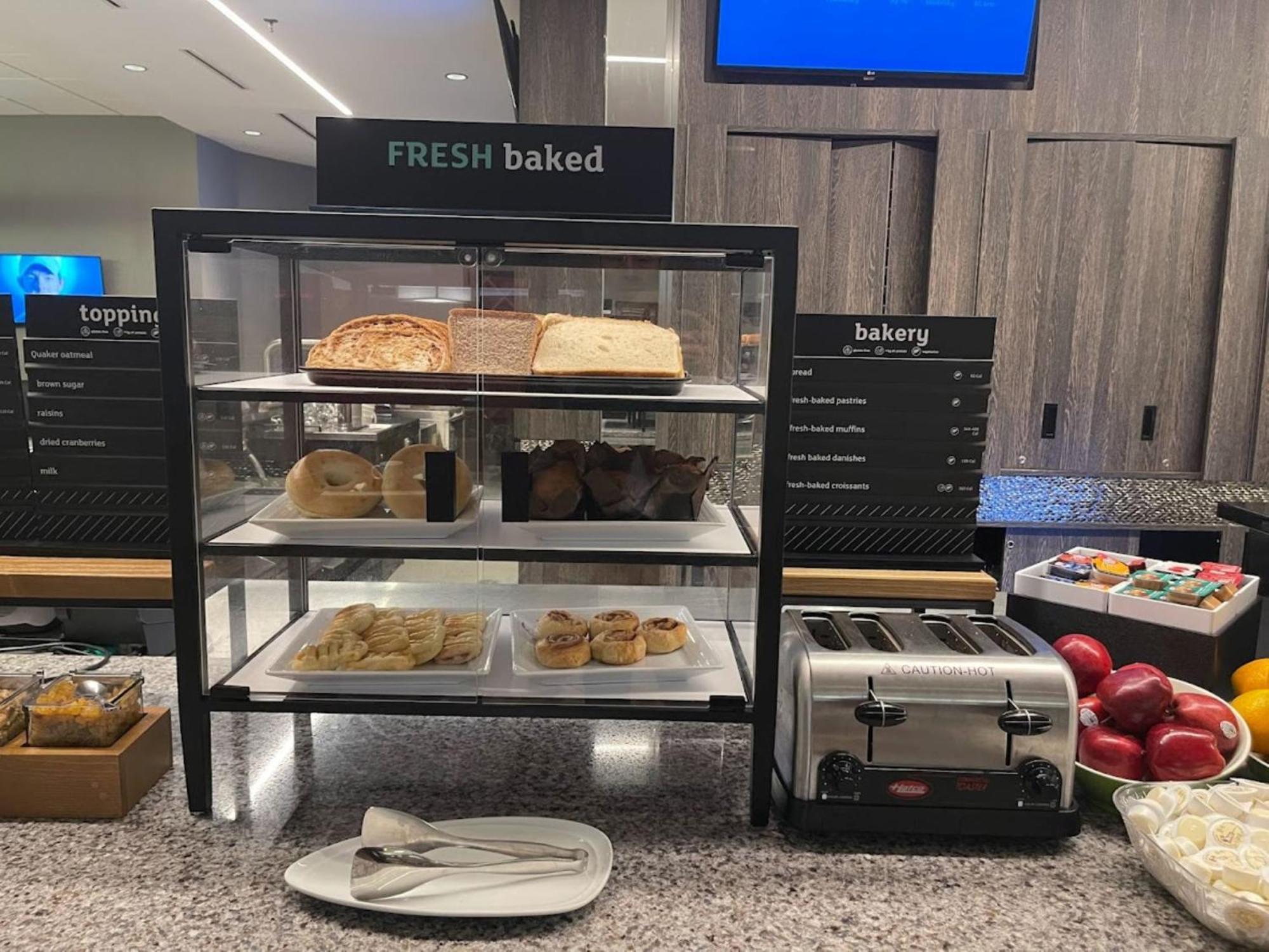 Holiday Inn Winnipeg-South By Ihg Exteriör bild